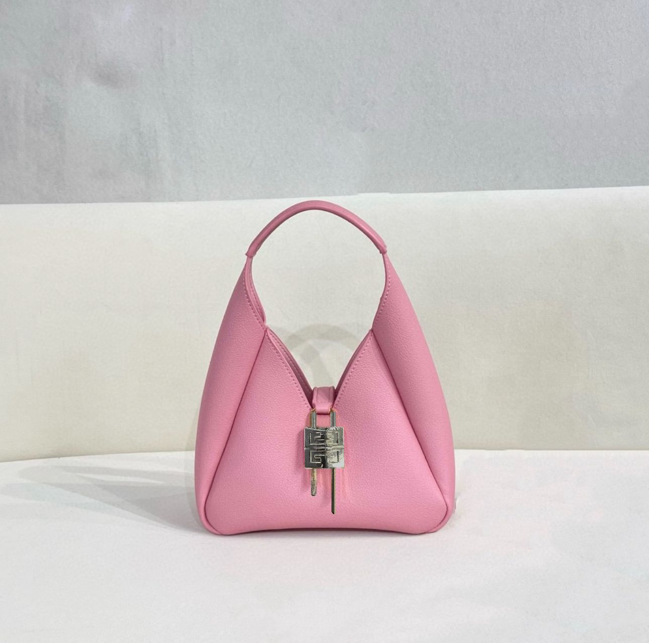 GIVENCHY G-Hobo Medium Shoulder Bag